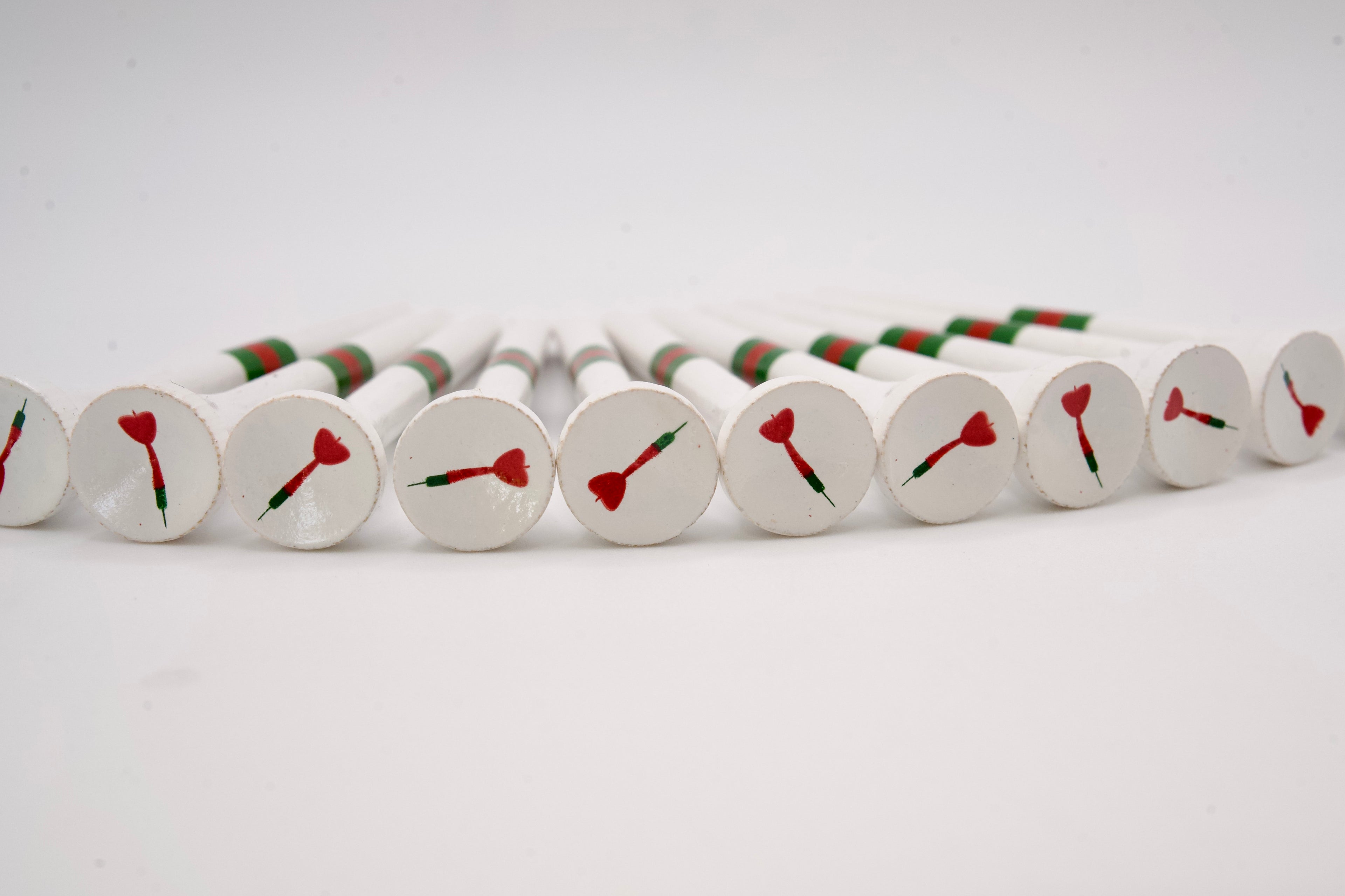 "Darts" Golf Tees