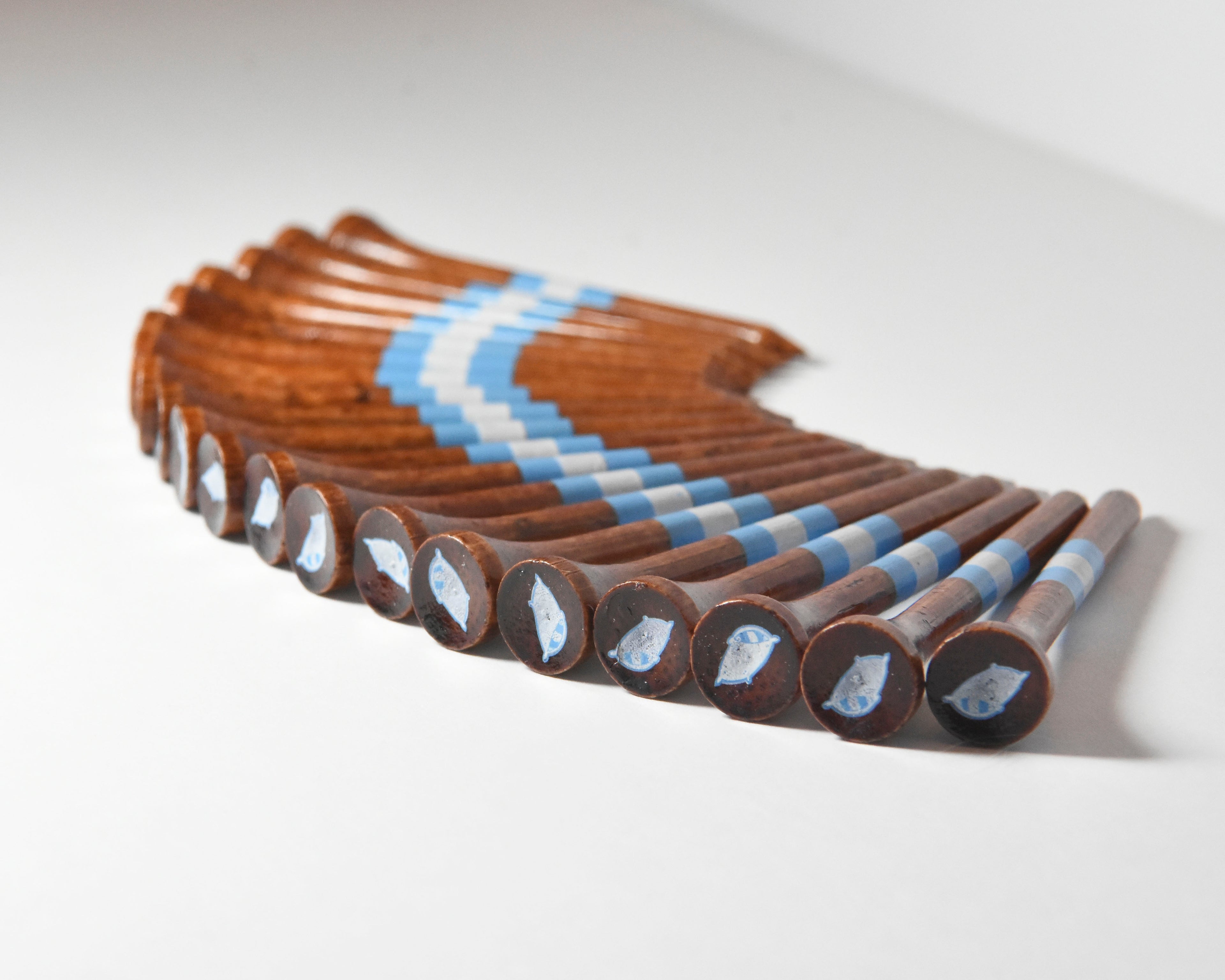 "Lip Pillows" Golf Tees, Tee Cap Stamping